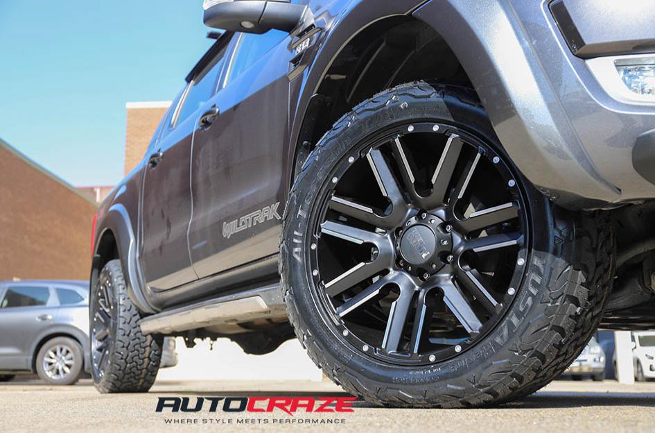 FORD RANGER MO978 RAZOR BLACK SATIN MACHINED